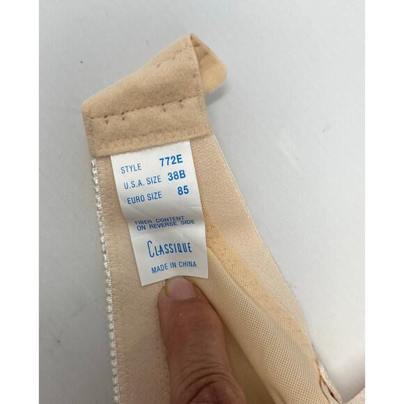 Classique NWT Wireless Pocket Bra 38B 772E Post Mastectomy Surgery Blush Beige - Picture 4 of 7
